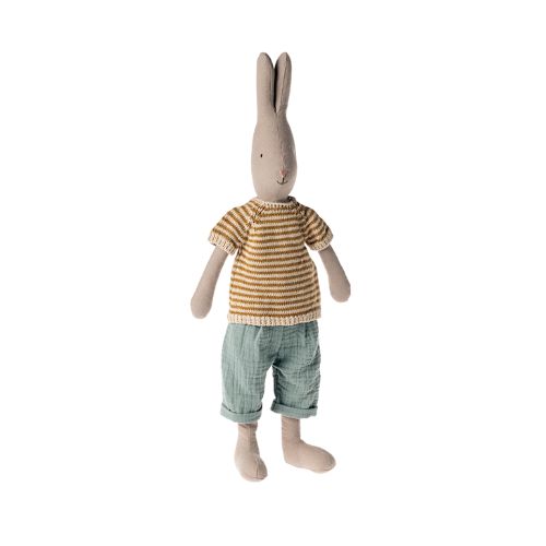 Rabbit Size 3 - Classic Knitted Shirt and Pants